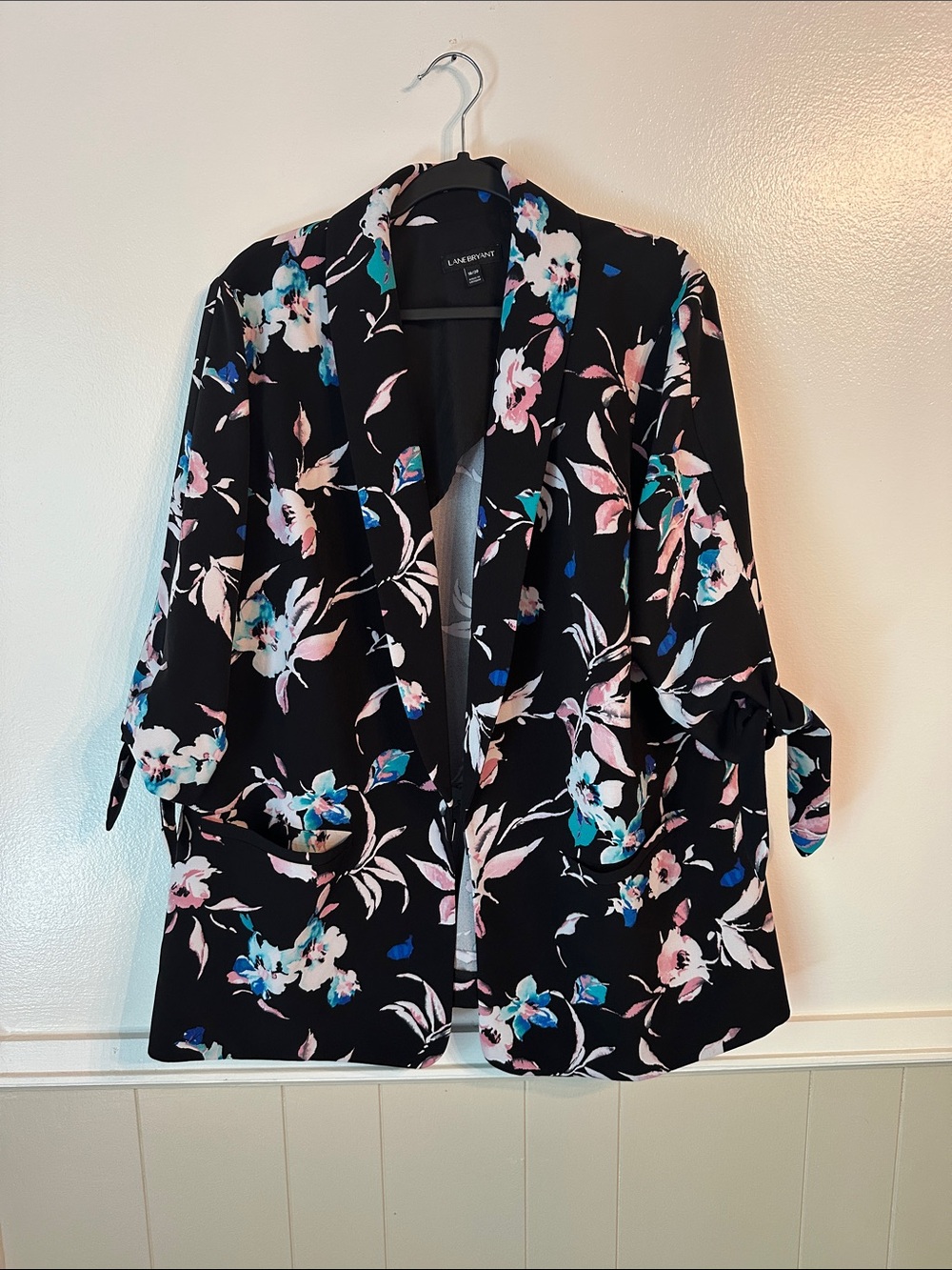 Lane Bryant Black Jacket with Pink and Teal Floral Print Size 18/20
